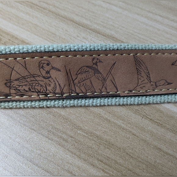 Zeppelin Ducks & Labrador Tan Belt 38" - Picture 7 of 8